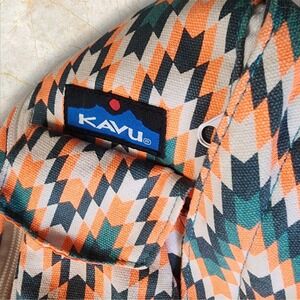KAVU Rope‎ Sling Bag Crossbody Shoulder Bag Geometric Print Travel